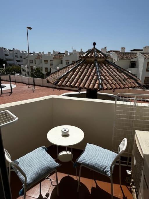 Bonito Y Comodo Apartamento Benalmádena Kültér fotó